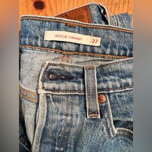 Levi’s women’s jeans